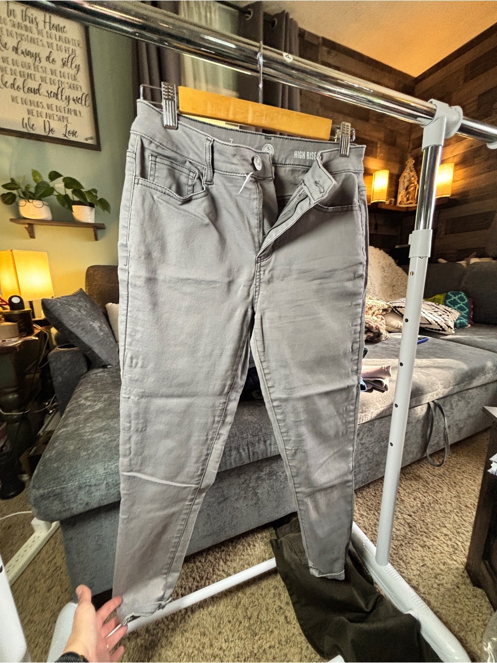 SO High-Rise Skinny Jeans in Grey